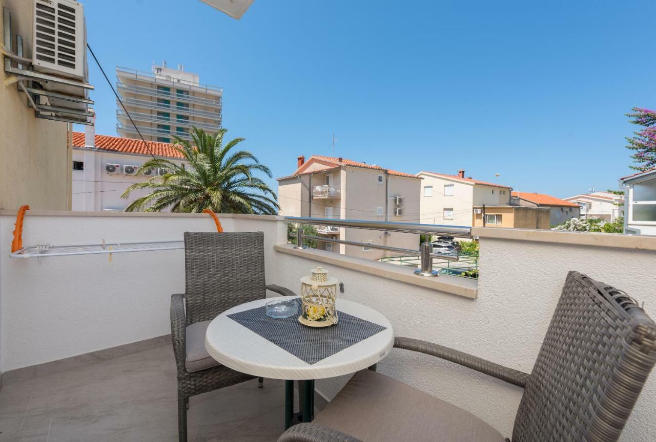 Apartmani Mona Makarska Exterior foto
