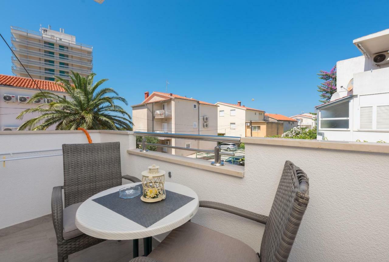 Apartmani Mona Makarska Exterior foto